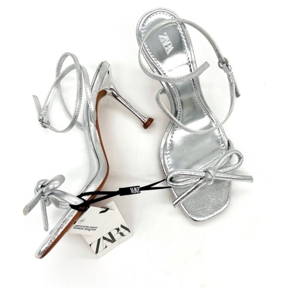 Zara Metallic Silver Bow Heeled Sandals Square Toe Stilettos Party Glam Size 8.5